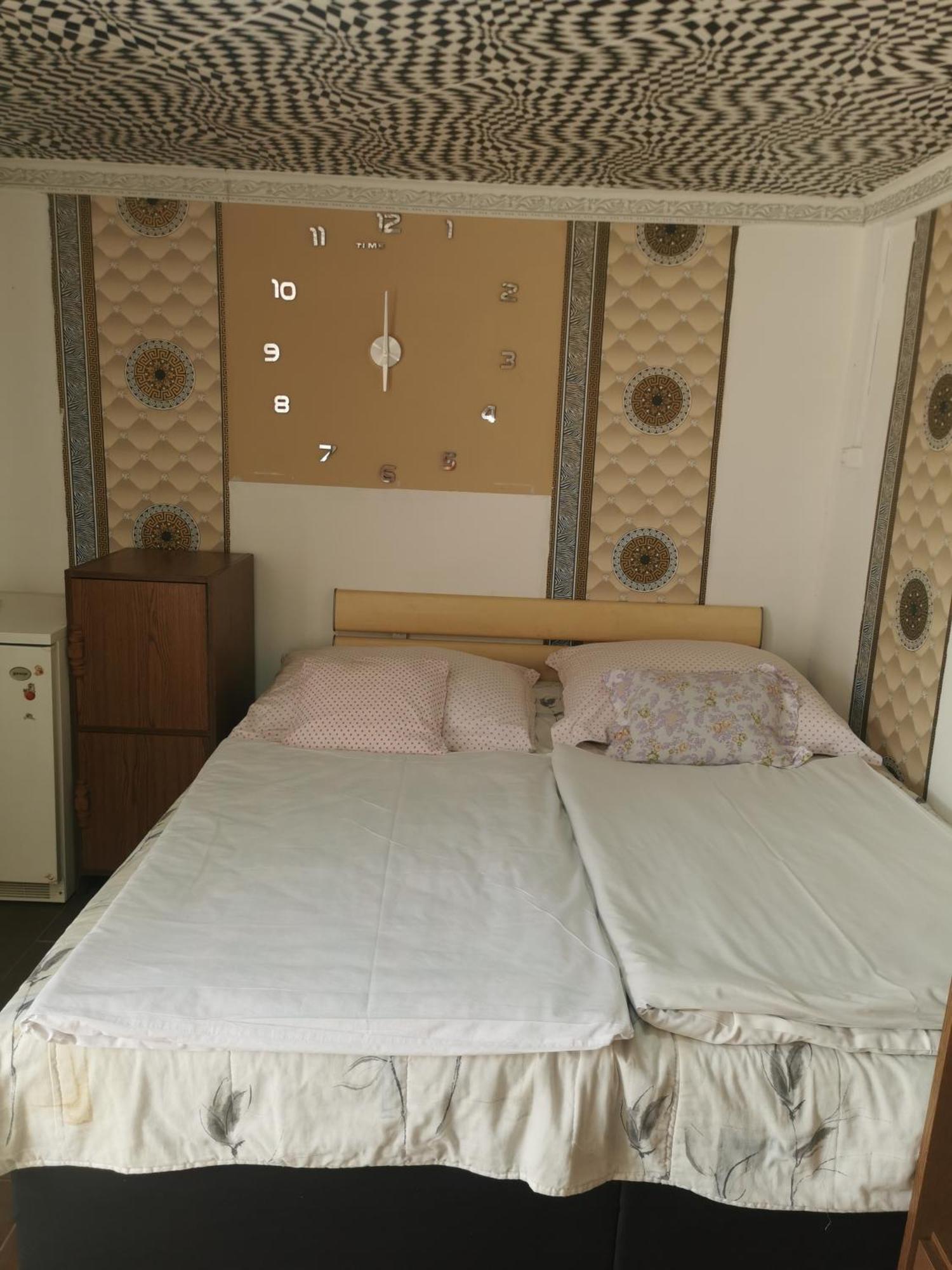 Edit Vendégház Tiszaújváros Quarto foto